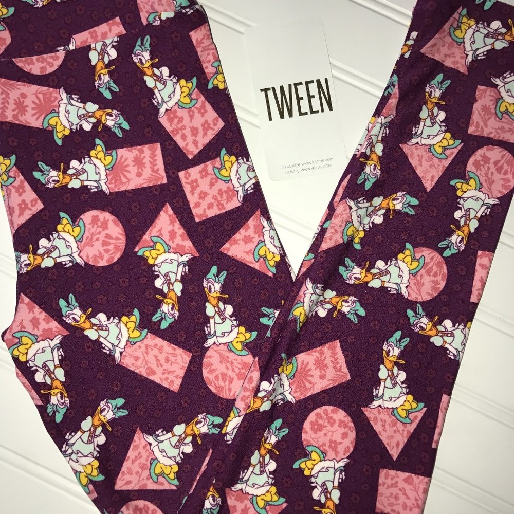 Tween kids Disney Daisy Duck Lularoe Leggings BRAND NEW petite womens pink